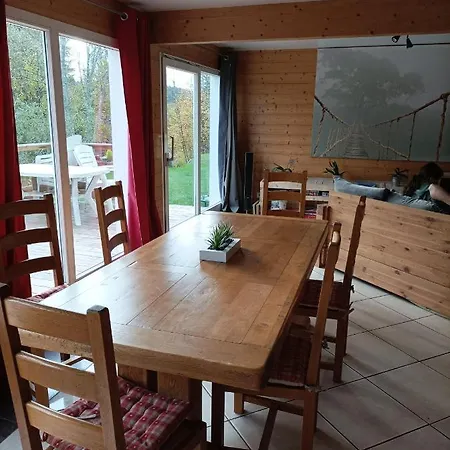 Chalet Partage La Vue Sur Le Climont Stampoumont